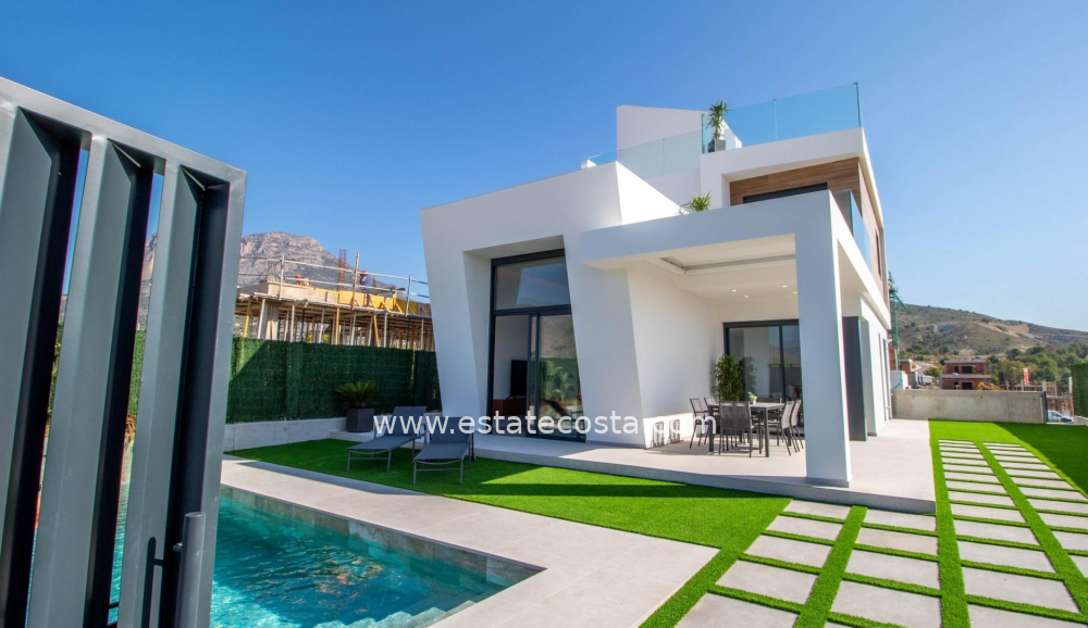 Dom-/-Willa 163m2  5km od plaży