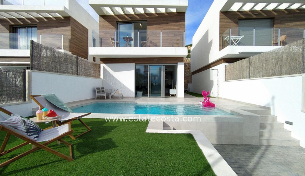 Chalet-/-Villa 185m2  5km de la playa