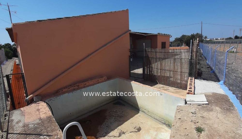 Posiadłość wiejska / Finka