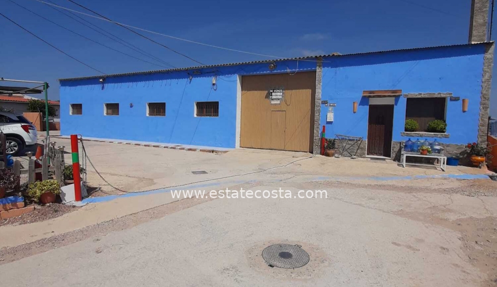 Posiadłość wiejska / Finka