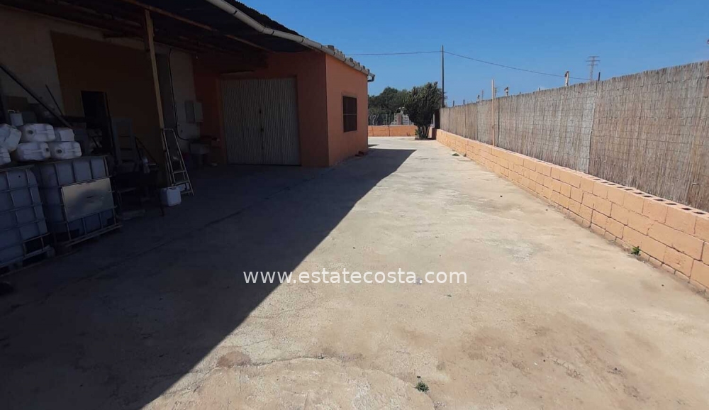 Posiadłość wiejska / Finka