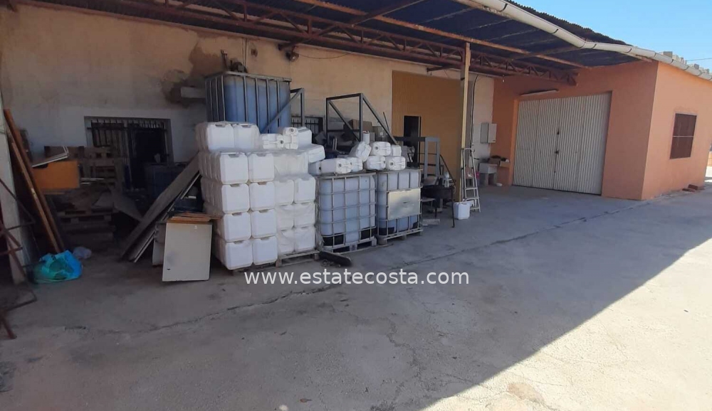 Posiadłość wiejska / Finka