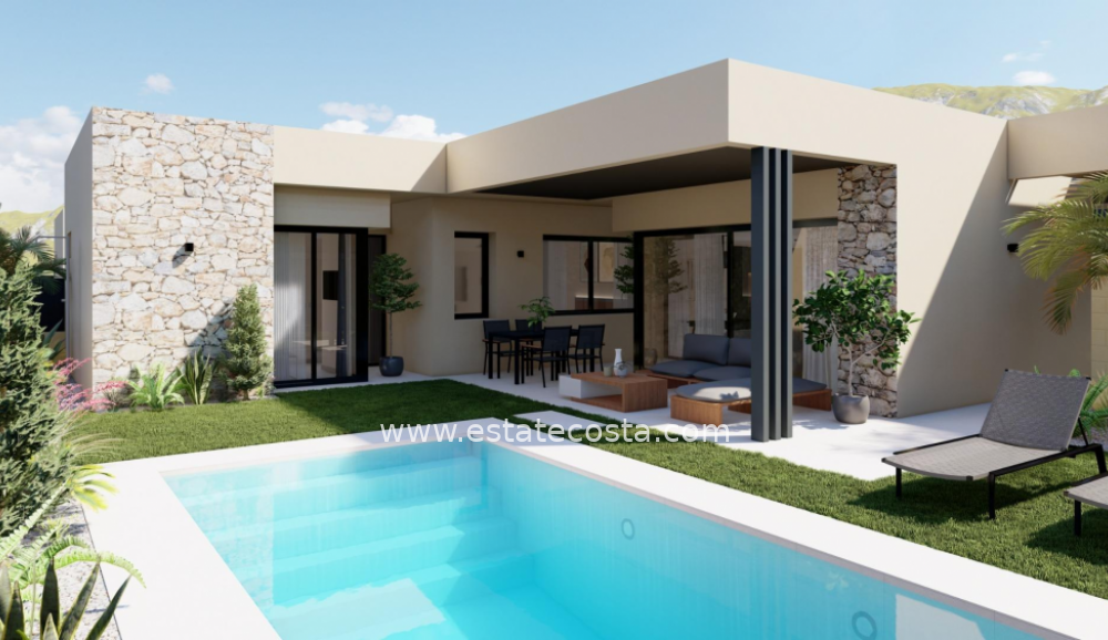 House-/-Villa 107m2  5km from the beach