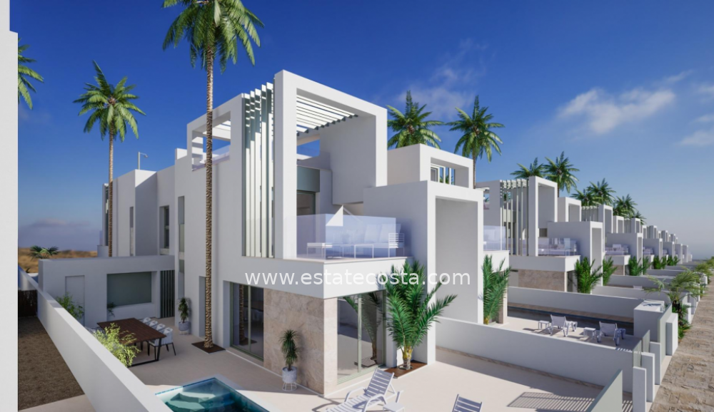 Dom-/-Willa 93m2  5km od plaży