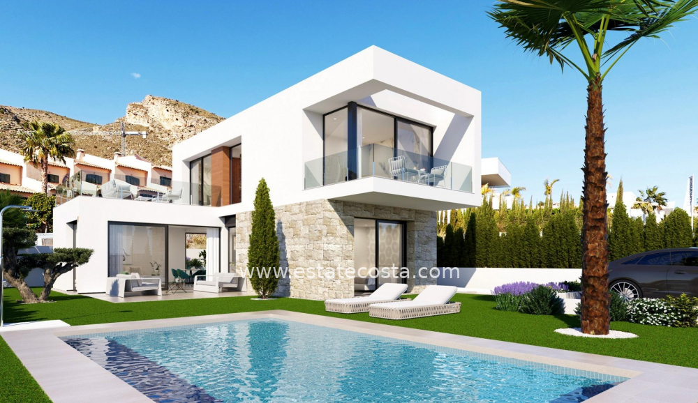 Dom-/-Willa 155m2  3km od plaży