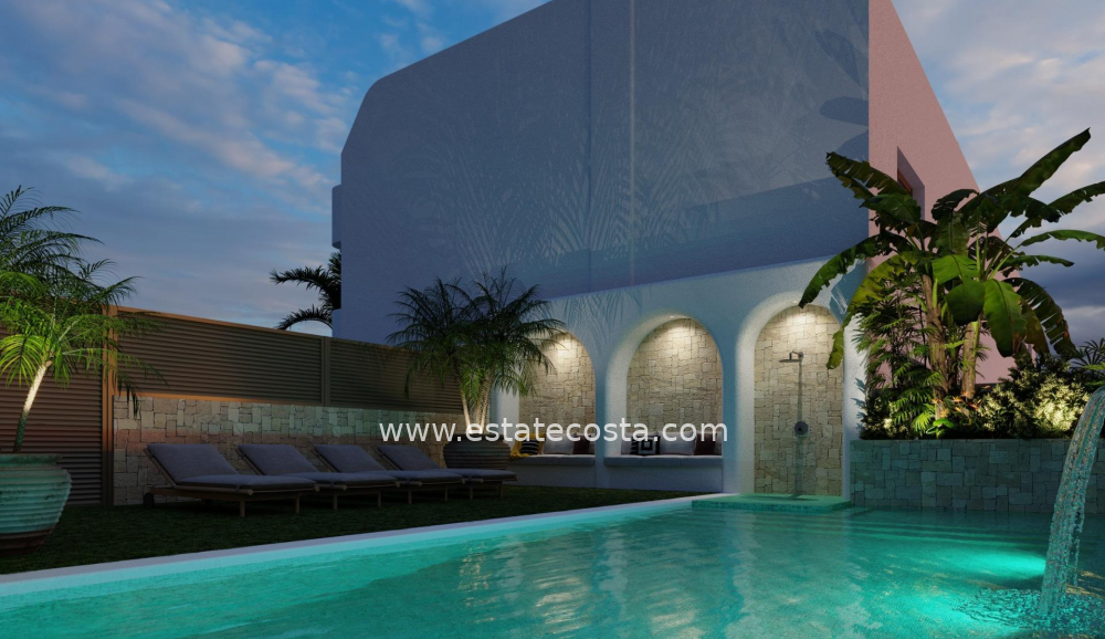 Bungalow-dolny 85m2  700m od plaży