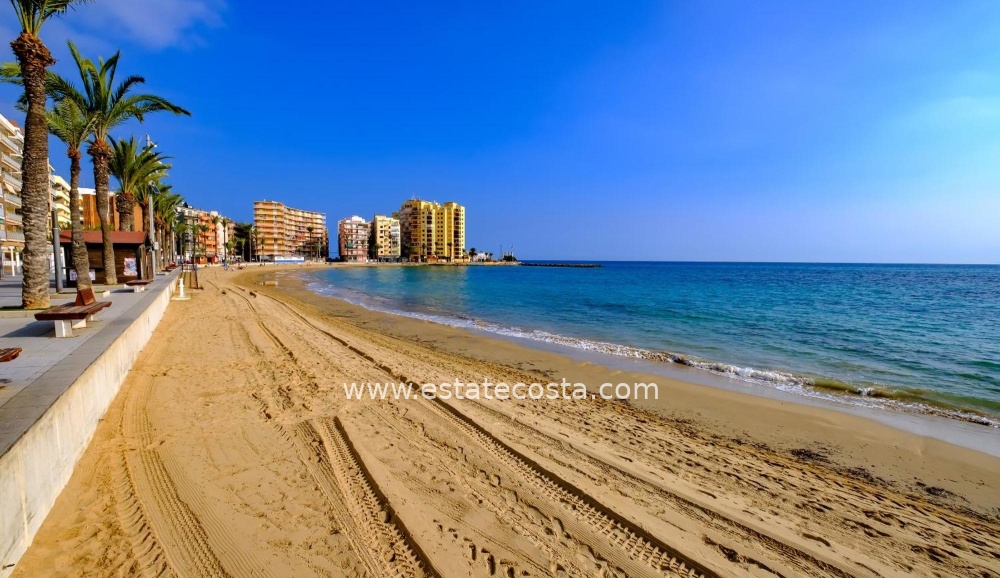 Apartament 50m2  500m od plaży