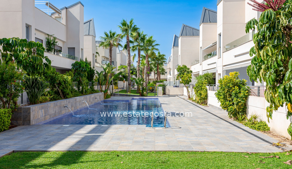 Apartament 70m2  500m od plaży