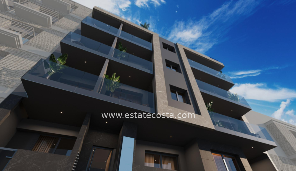 Kawalerka-/-Studio 44m2  600m od plaży