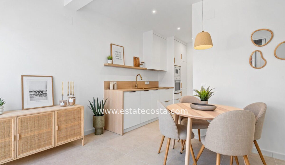 Szeregowiec 60m2  5km od plaży