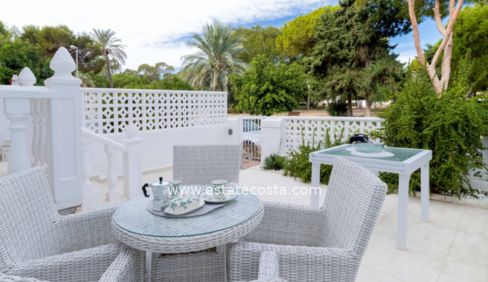 Townhouse 80m2  400m from the beach