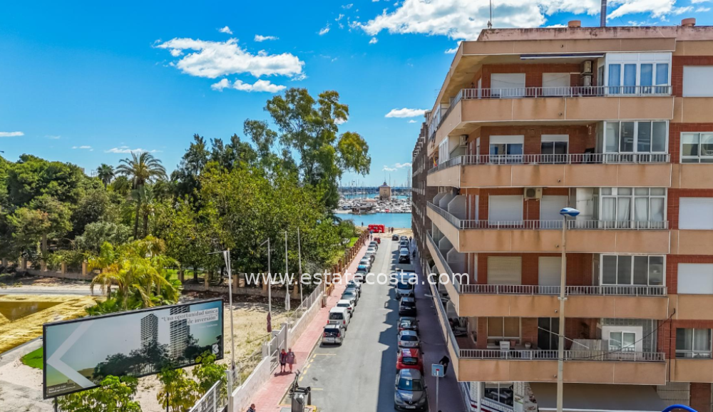 Apartment 105m2  100m from the beach