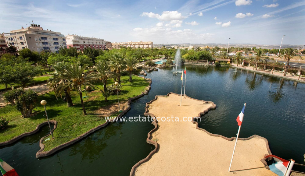 Apartament 80m2  700m od plaży