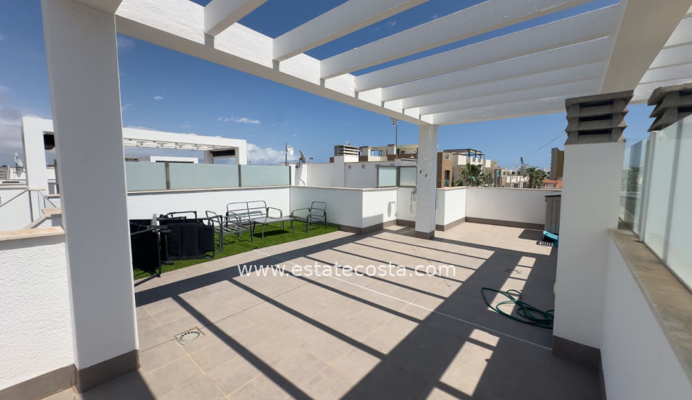 Top floor bungalow