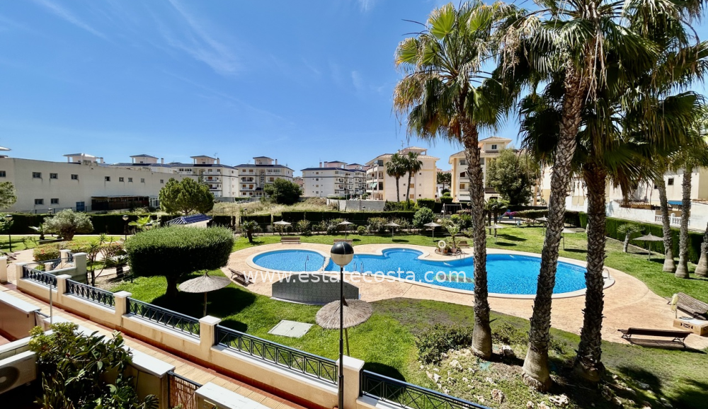 Apartment 74m2 La Mata  500m from the beach