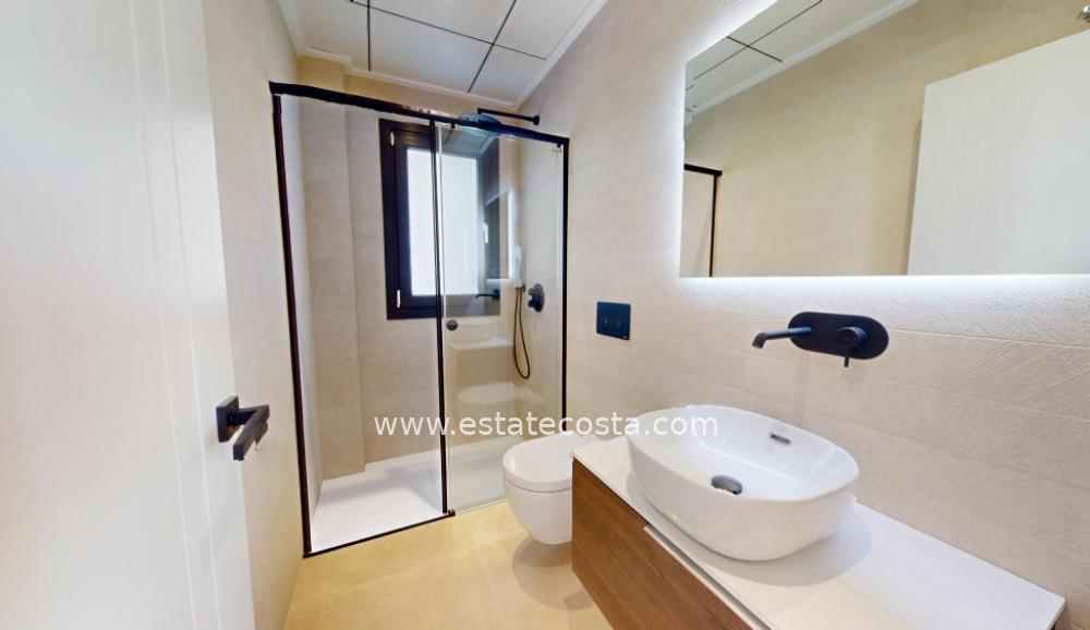 Dom / Willa